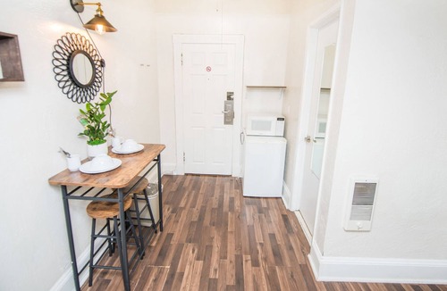 East Village House | San Diego Loft in the Heart of Downtown!