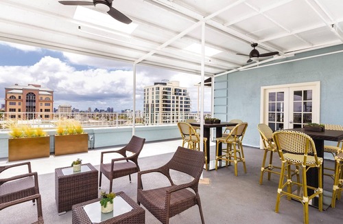 Park West Resort | San Diego Studio Suite w/Pool, Golf & FREE WiFi Near Balboa Park