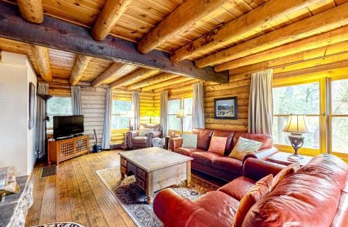 Pine Cove House | San Jacinto Lodge