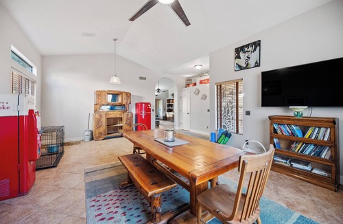 East Mesa House | SANCTUARY IN THE SUN, great location to go or stay
