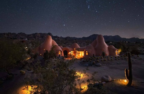 Panorama Heights House | Sandora Domes - Architectural Retreat Near National Park