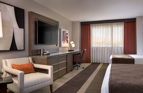 Centennial Hills Hotel | Santa Fe Station Hotel & Casino