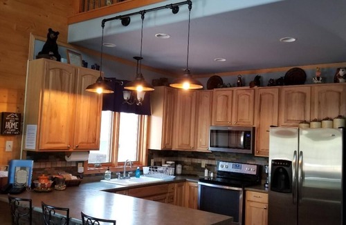 Williams Cabin | Save the 11% city tax! Homebase for Williams, Grand Canyon, Flagstaff and Sedona