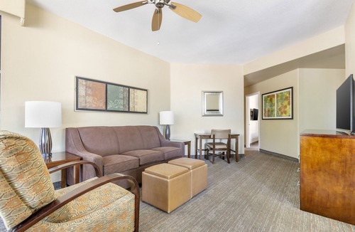 Scottsdale Links Resort | Scottsdale Links Resort - 3 BEDROOM 1 KING 2 QUEEN SUITE WITH ACCESSIBLE TUB