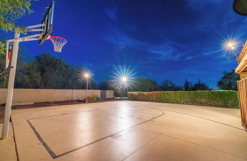 Pinnacle Peak House | Scottsdale Luxury - Newly Remodeled: "Private Equestrian/Golf Oasis Awaits”