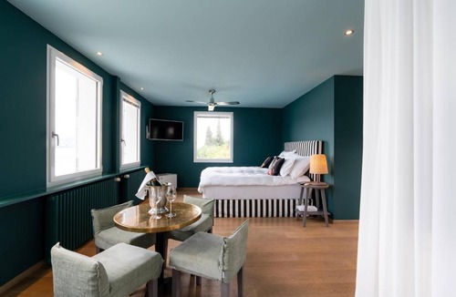 Meilen District Apartment | Seeloft - a Sharp Hotel