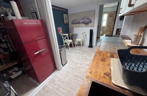 Skyline Bel Air Estates Cabin | Serene 1-bedroom attached casita with AC in the Catalina Foothills of Tucson.