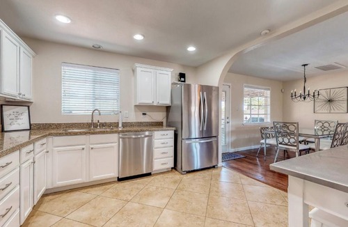 Oak Park House | Sheridan's Haven