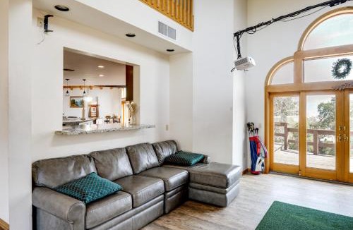 Keene House | ‘Simple Life Ranch’ w/Hot Tub & Sauna in Keene!