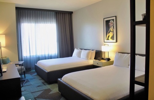 Downtown Las Vegas Hotel | Sin City Escape! 4 Convenient Units w/City View! Near Mob Museum!