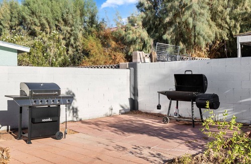 Winchester Hotel | SinCity BEST L0CAT3D w POOL Home. 3min STRIP