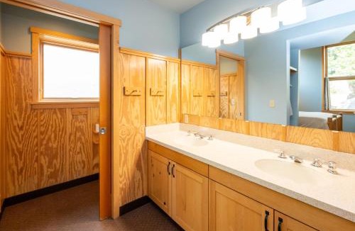 Leavenworth Resort | Sleeping Lady Mountain Resort & Spa