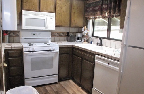 Big Bear Lake House | Slope View Townhouse at Snow Summit Ski Resort – Your Perfect Mountain Escape