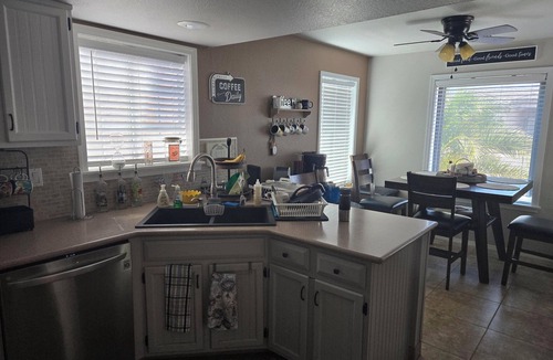 Mohave Valley House | Snowbirds retreat! Charming river home in beautiful Mohave Valley. Dog friendly
