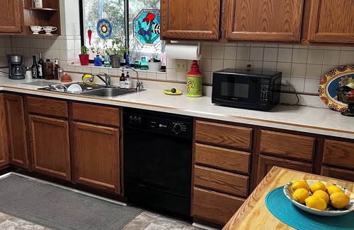 Corona de Tucson House | Snowbirds welcome! Scenic desert, quiet sunshine, Mountain Views, hiking/biking