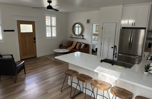Three Rivers House | Soleil Luna – Luxury 2BR, 2BA Home 2 Miles from Sequoia NP”
