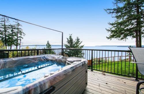 Priest Point House | Sound View Oasis