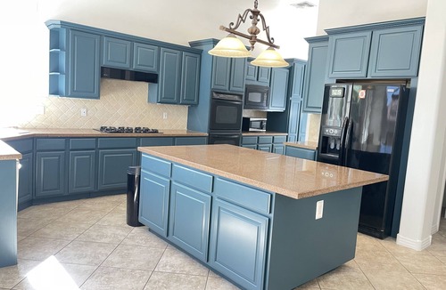 South Shore House | Southshore single story Tuscany style home for rent!