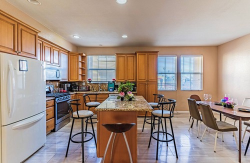 National City House | Spacious 3-Bedroom Home with Garage near San Diego Gaslamp, Beach