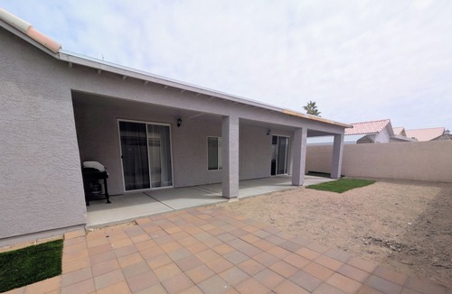 Fort Mohave House | Spacious 3bd/2ba river getaway with RV/Boat parking