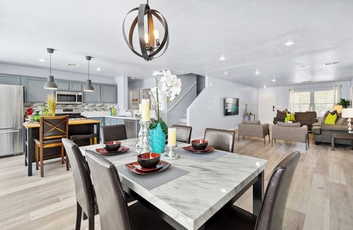 Enterprise House | Spacious 4-bedroom house in Las Vegas minutes away from South Point!