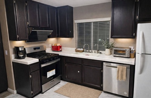 Norco House | Spacious 4BR Norco Retreat; Near SilverLakes; Pet Friendly; RV Parking