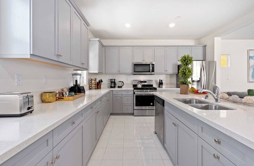Chino House | Spacious 4BR Retreat｜Community Pool｜Ideal for Families｜Flexible Lease#41511
