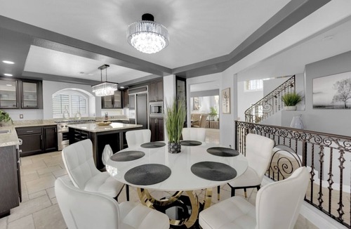 Enterprise House | Spacious 5 bedroom close to strip with Pool, Jacuzzi, Parking, Rv Parking, Grill