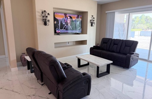 Enterprise Villa | Spacious 5-bedroom villa in half acre lot in Las Vegas with RV Garage