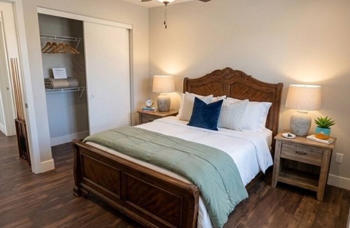 North Las Vegas House | Spacious 5BR/3BA Furnished Home, All-Inclusive, Basketball Court, Mtn Views