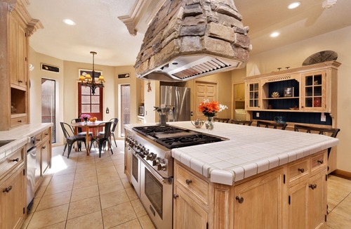 Evergreen Estates Cabin | Spacious 5BR Mountain Estate: 5-Car Parking, Pet-Friendly, Deck & Hot Tub