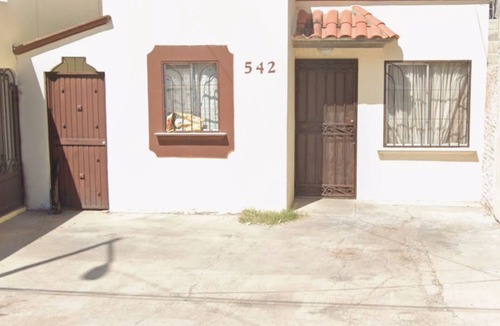 Ciudad Obregon House | Spacious, centrally located house near Laguna del Náinari