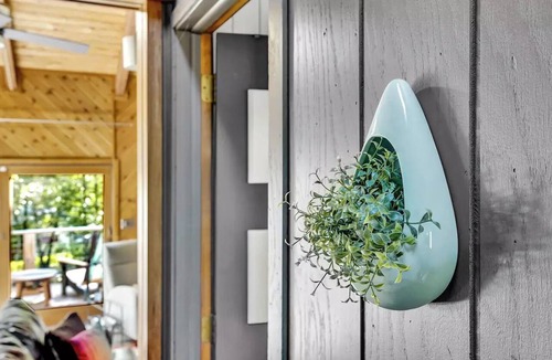 Bushkill Cabin | Spacious "Design Lodge" In Woods - Bushkill