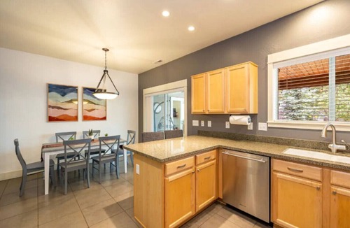 Ponderosa Trails House | Spacious Family Mountain Retreat ~Covered Terrace ~Near Trails