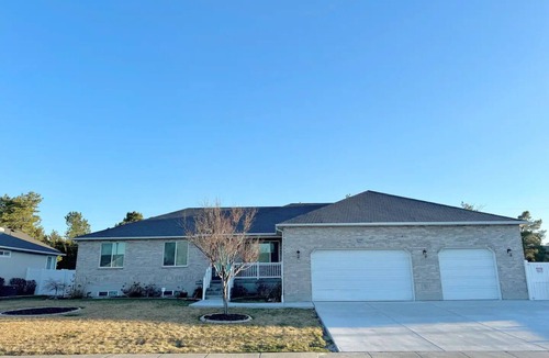 West Valley City House | Spacious Getaway Home in The Valley - Top Unit