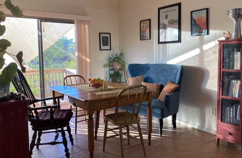 Cottonwood-Verde Village House | Spacious guest suite w/sundeck and fenced yard for dog