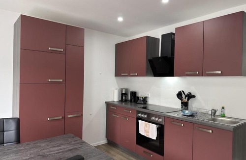 Guentersberge Apartment | Spacious Lakeview Getaway
