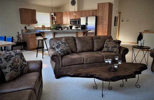 Kings Beach House | Spacious Tahoe home w/hot tub & EV charger just 3 blocks to Kings Beach