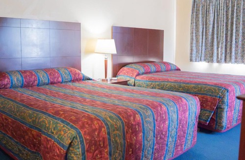 Molalla Hotel | Stagecoach Inn
