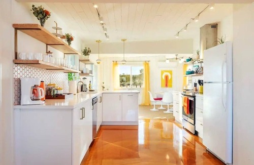 Yucca Valley House | Starship Landing 2 Epic Houses Retreat, 10 Acres