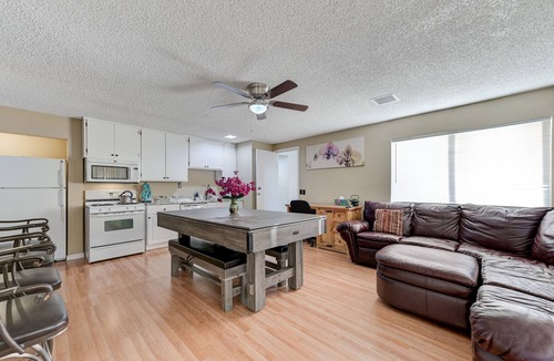 Chinatown House | Strip-Side Villa: 6 Beds, Pool, Mini Golf, Karaoke