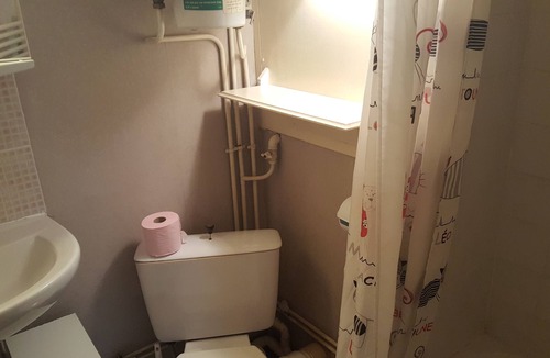 Allos Apartment | STUDETTE SLEEPS 2