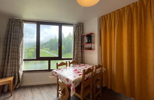 Les Menuires Apartment | Studio Les Menuires, 1 pièce, 4 personnes - FR-1-452-48