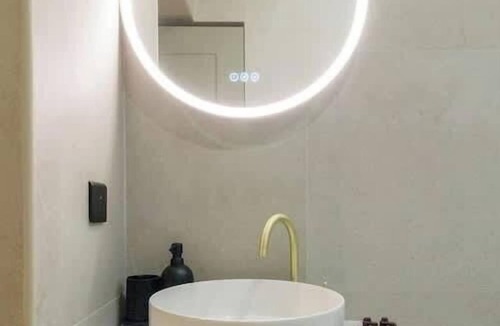 7th Arrondissement Apartment | Studio moderne climatisé au cœur de paris - Tour Eiffel