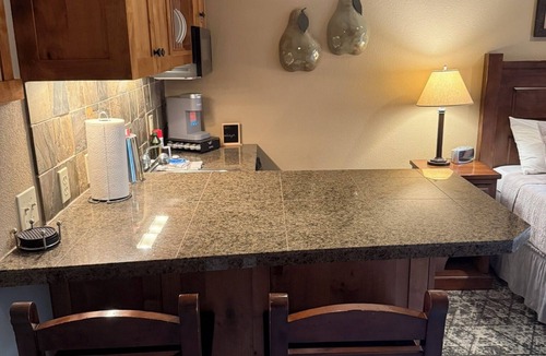 Kellogg Condo | Studio Resort Room * Snow * Mtn Bike * Hiawatha *