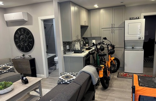 Moreno Valley Apartment | Studio with Murphy Bed, AC/Heating, WiFi, Fitness Equipment, Moreno Valley