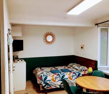 Ax-les-Thermes Apartment | STUDIOS MAGUI