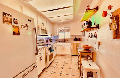 Joshua Tree Villa | Stunning 3-Bed/2-Bath Villa with Hot Tub, Pool, & Garden in Joshua Tree