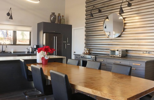 Oak Creek House | Stunning 3 bed, 2 bath home w/Bell Rock and Castle Rock views