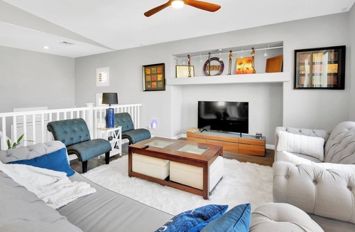 Bard Bed & Breakfast | Stunning Home w/Backyard Oasis with Pool, 10 min from Las Vegas Strip
